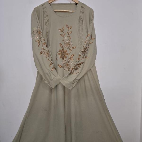 Cremy abaya