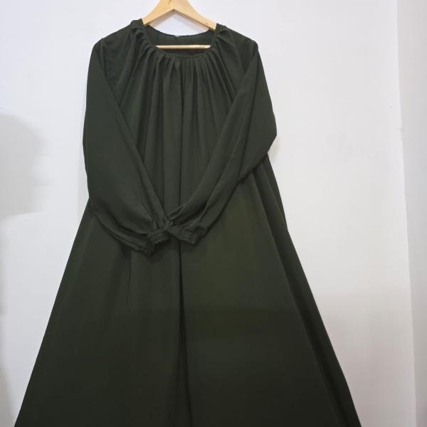Basic abaya