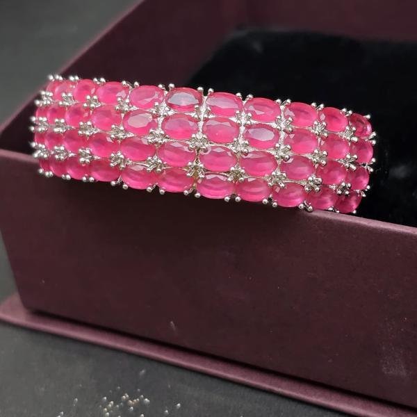 Royal Bangles ♥️