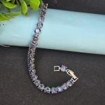 Graceful gems bracelet